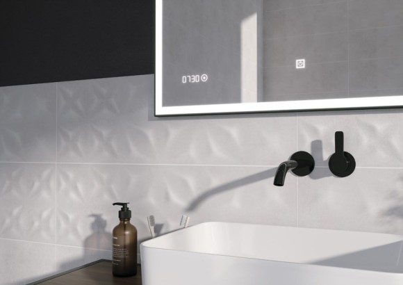 Зеркало LED 011 design 100x80 с подсветкой часы металл. рамка прямоугольное