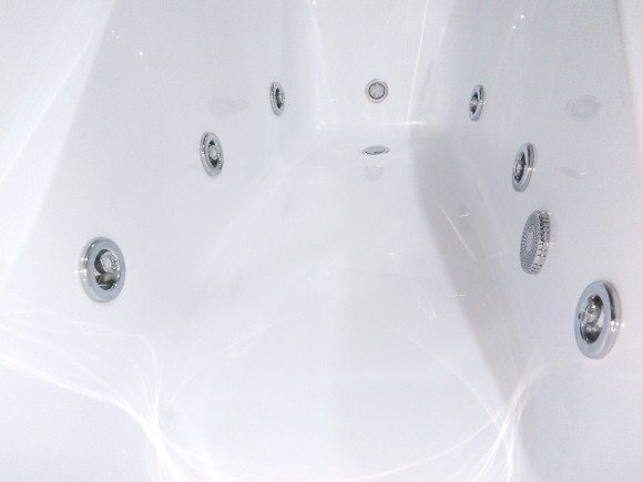 Комплект Акриловая ванна TIMO IVA1610L+Каркас + Слив-перелив+Гидромассаж 6 форсунок+Гидромассаж спины 3 форсунки+Хромотерапия+Фронтальная панель